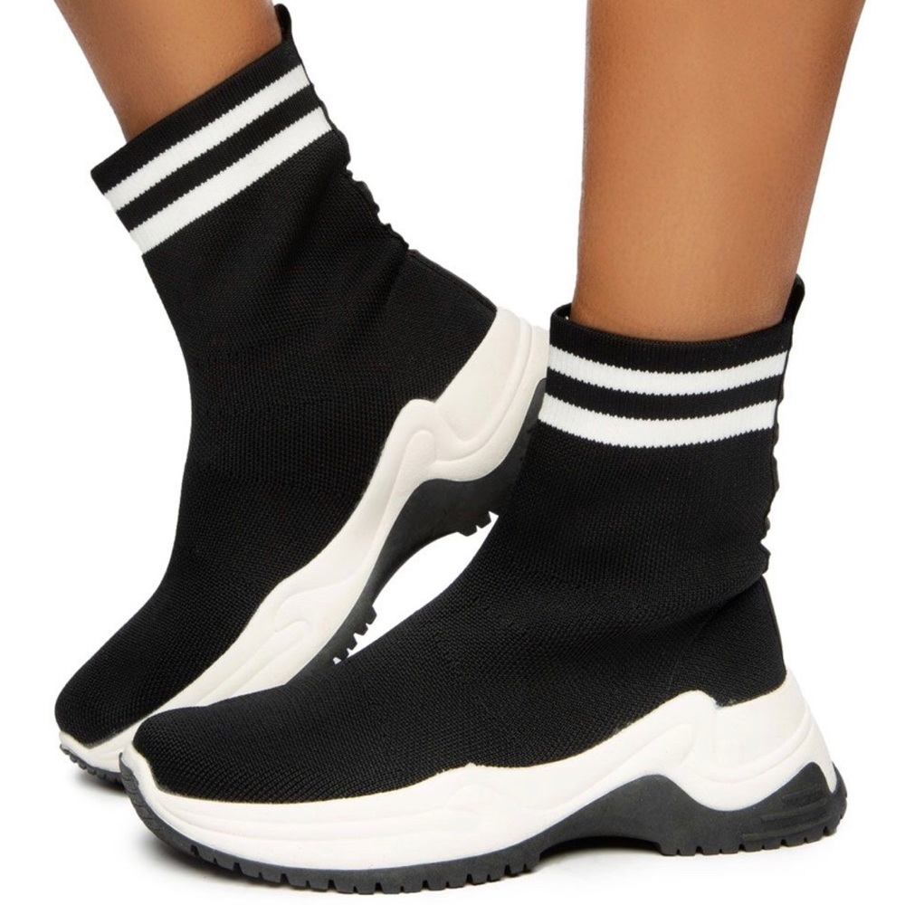 Sock sneakers